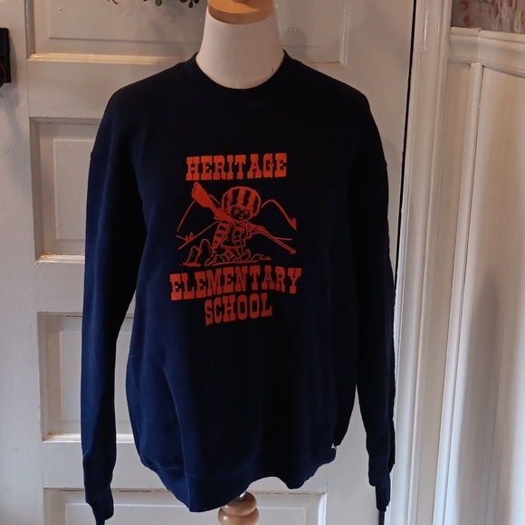 Vintage Russell Athletic large sweatshirt - Picture 1 of 3